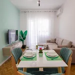 Lucjanos Studio Apartments